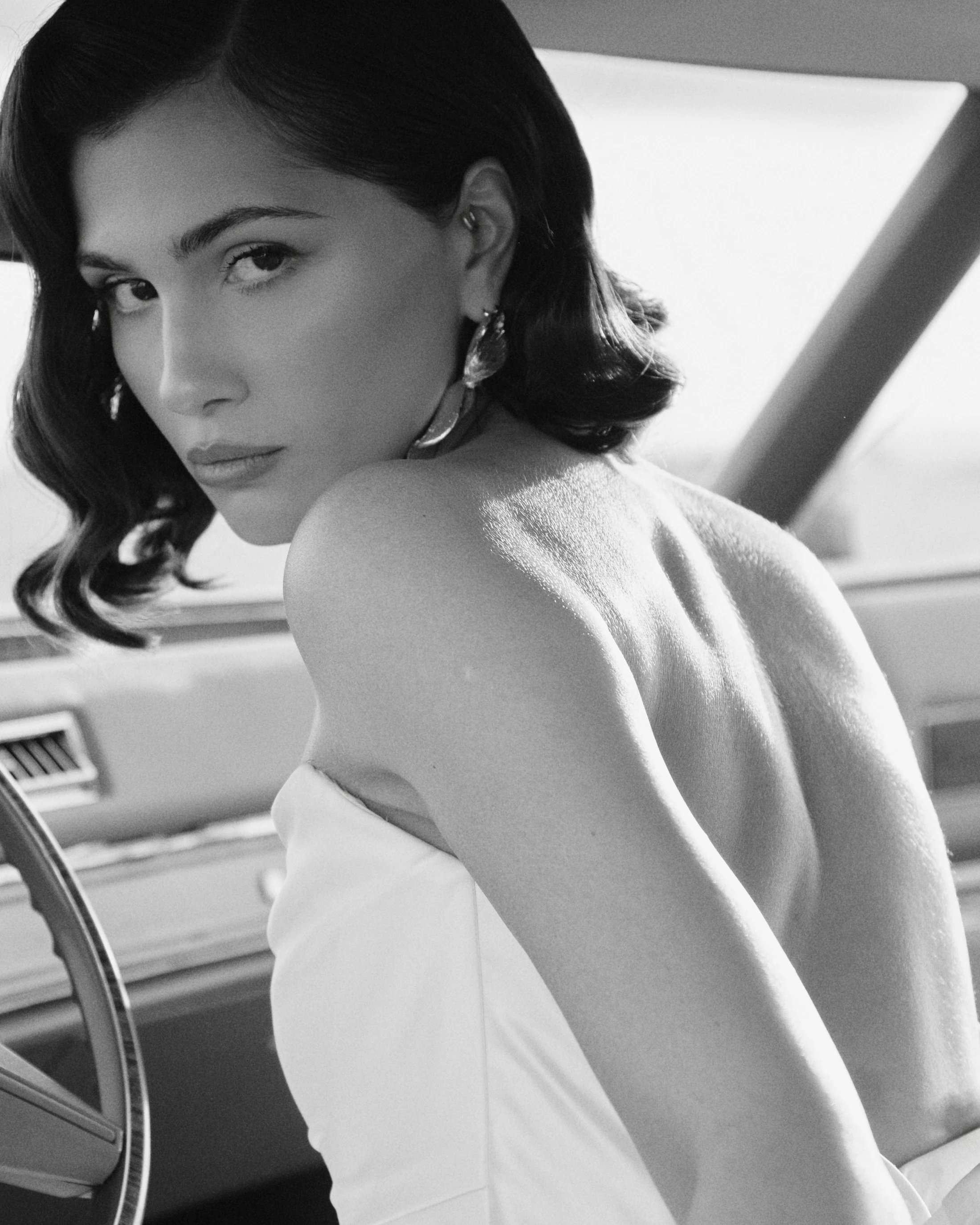 Desert Cadillac editorial, Dubai desert (9)