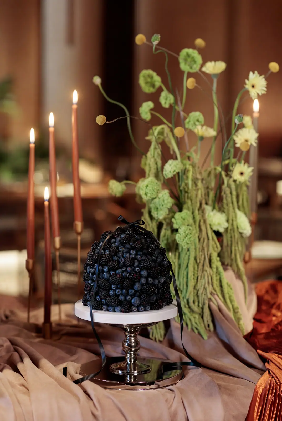 An Earthly Welcome at Sana Restaurant, Dubai — welcome dinner by Zahra Studio