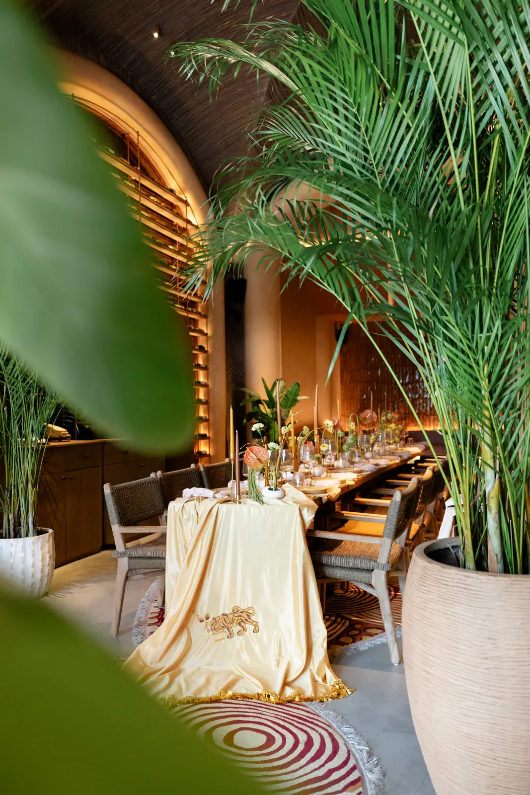 An Earthly Welcome at Sana Restaurant, Dubai — welcome dinner by Zahra Studio